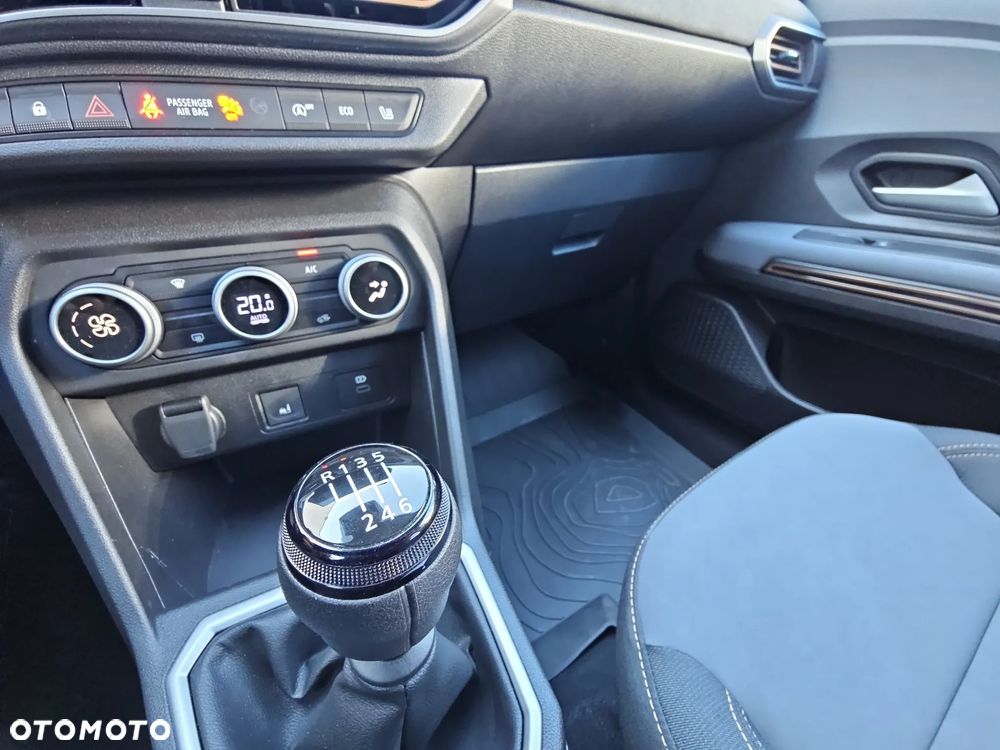 Dacia Jogger 1.0 TCe Extreme 7os - 21