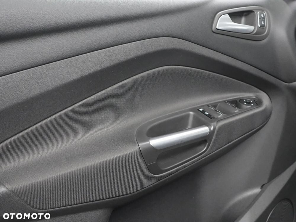 Ford Grand C-MAX 1.5 EcoBoost Start-Stopp-System Titanium - 19