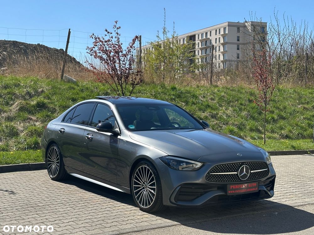 Mercedes-Benz Klasa C 180 9G-TRONIC Edition AMG Line - 14