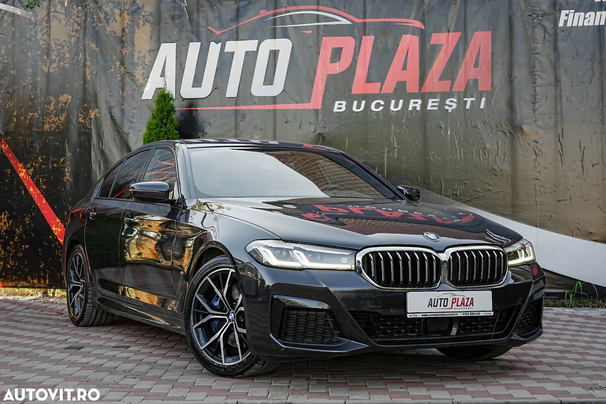BMW Seria 5 520d Aut. M Sport Edition - 1