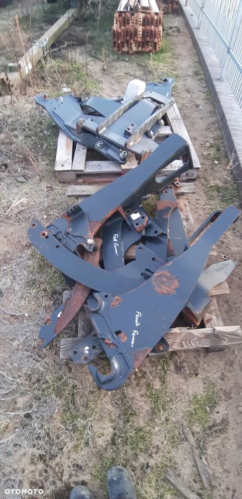 Konsola Adaptacja do ładowacza mailleux FENDT  Farmer - 9