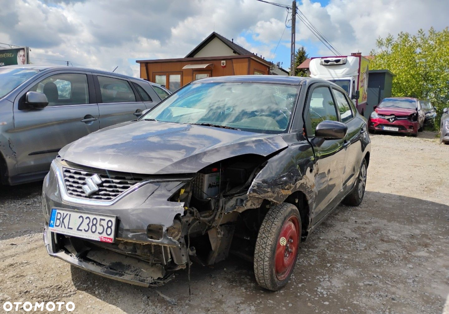 Suzuki Baleno - 2