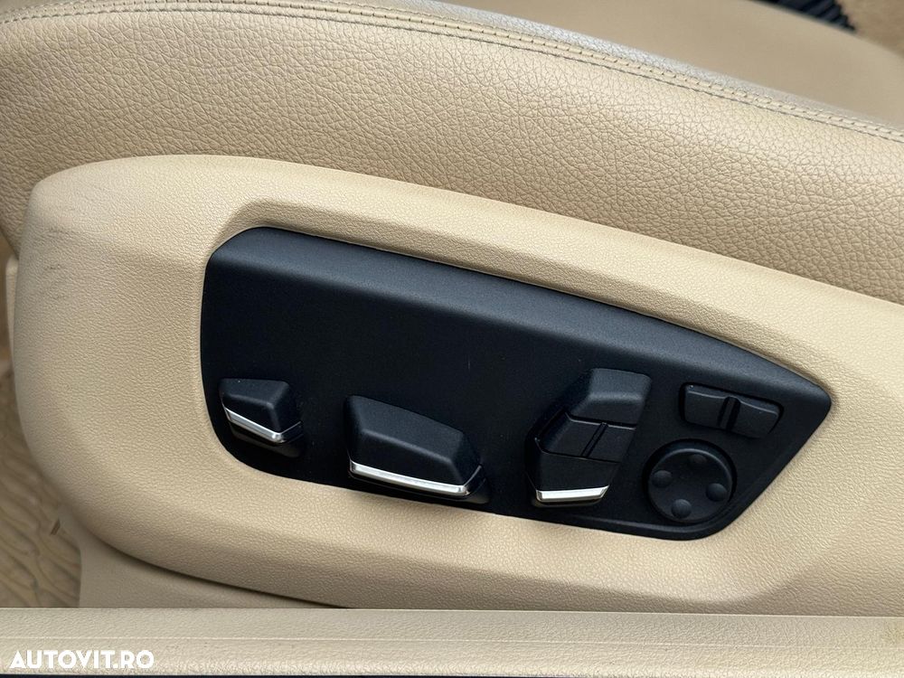 BMW Seria 7 740d Edition Exclusive - 26