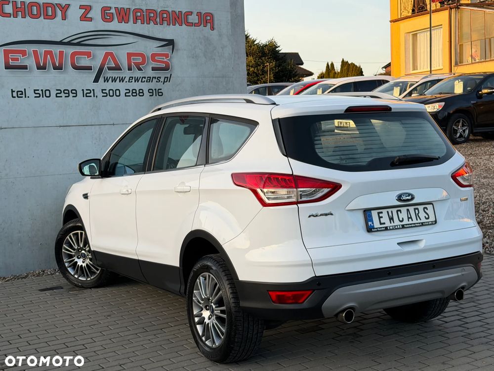 Ford Kuga 1.6 EcoBoost 2x4 Titanium - 33