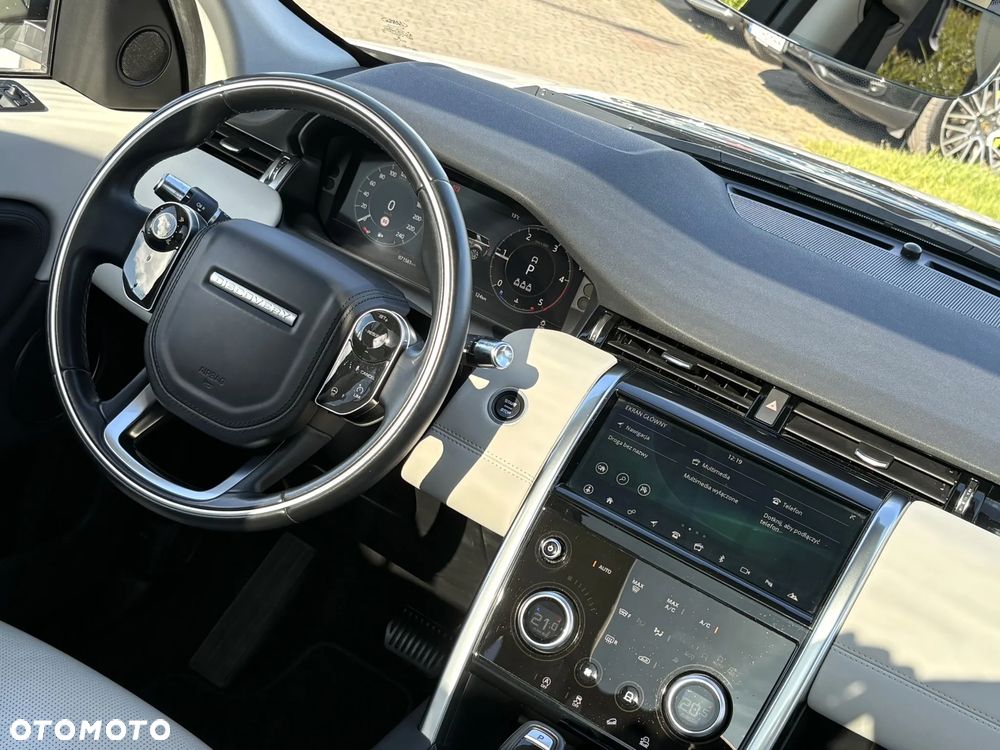Land Rover Discovery Sport 2.0 D180 SE - 16