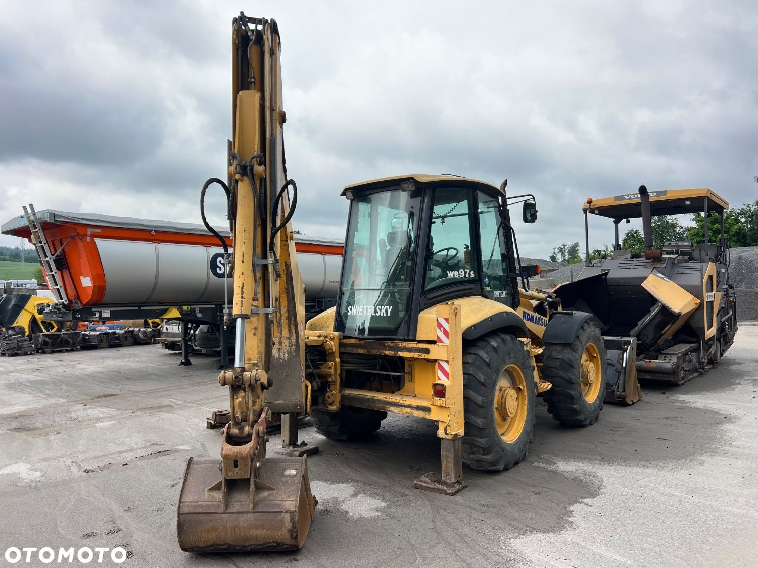 Komatsu Wb975 4X4 - 5