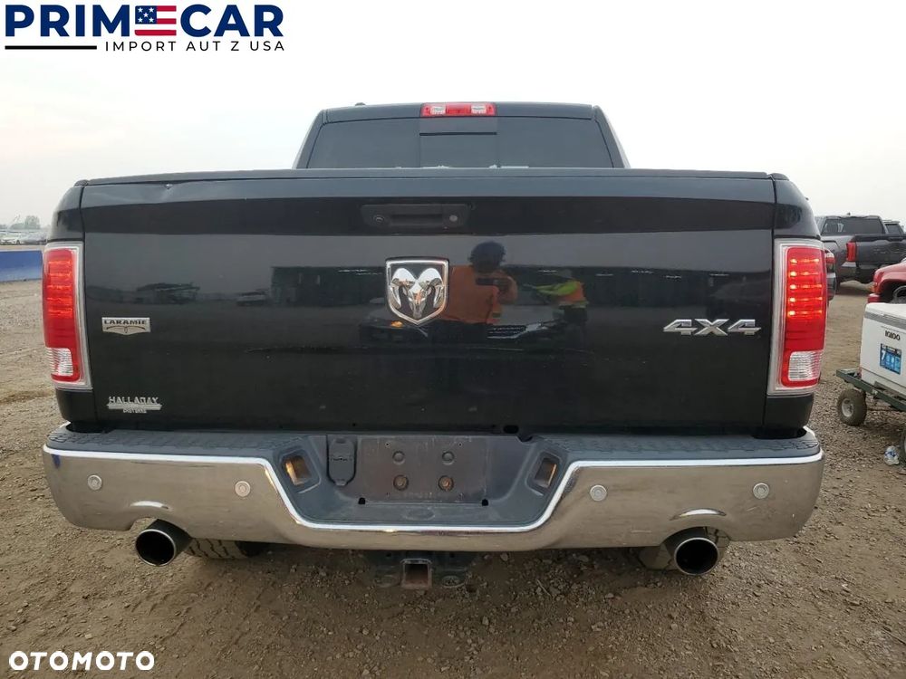 Dodge RAM 1500 5.7 4x4 - 6
