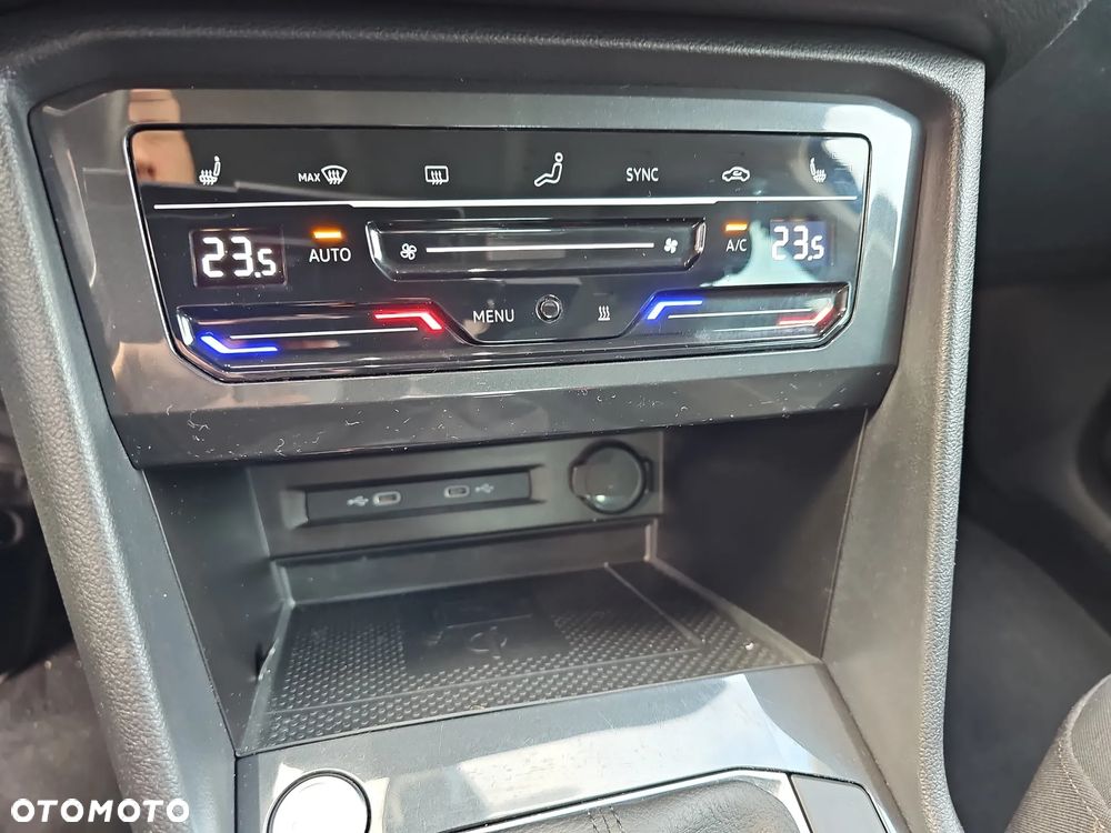 Volkswagen Tiguan 1.5 TSI EVO Elegance DSG - 16