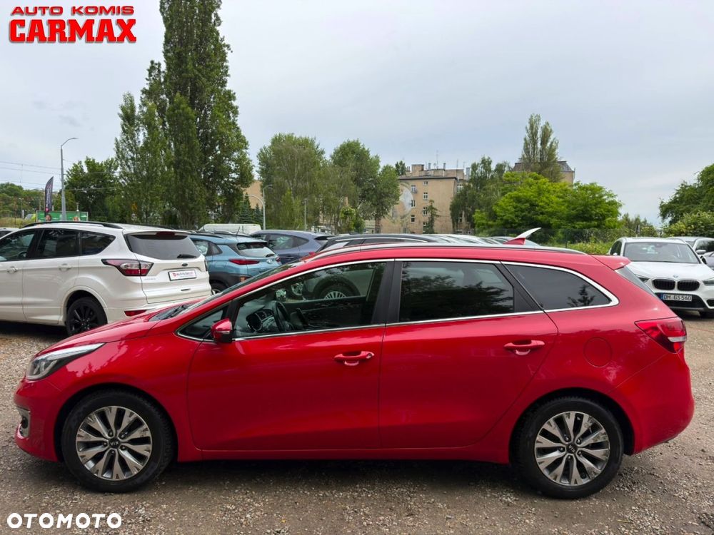 Kia Ceed - 4