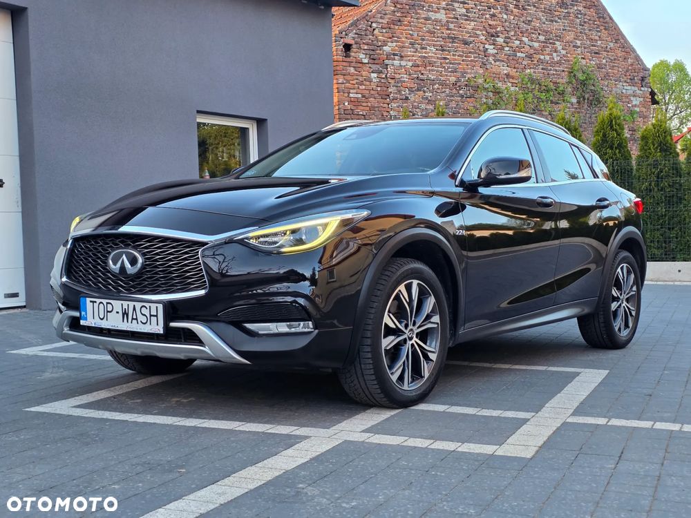 Infiniti QX - 3