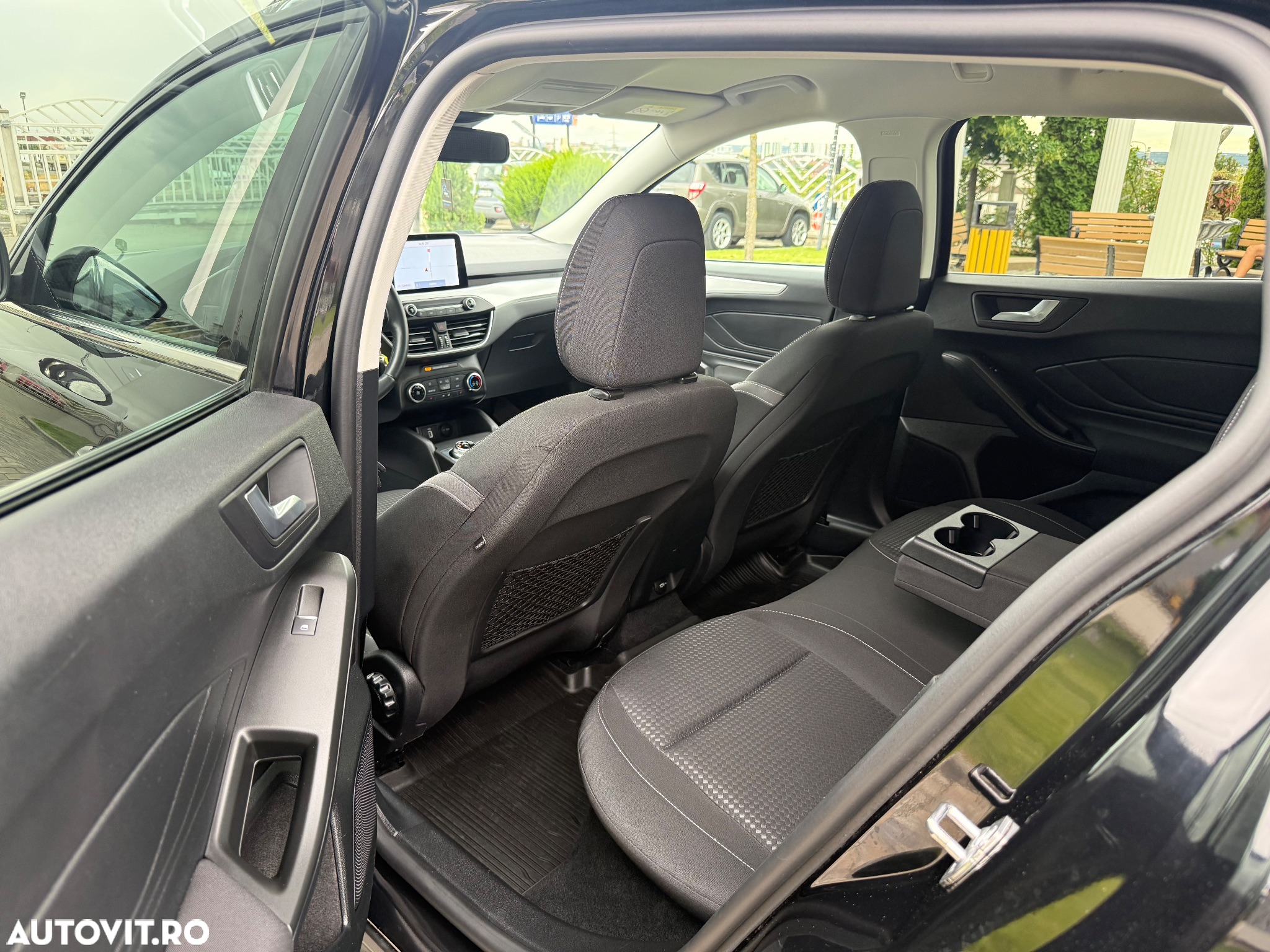 Ford Focus 1.5 EcoBlue Active Business - 16