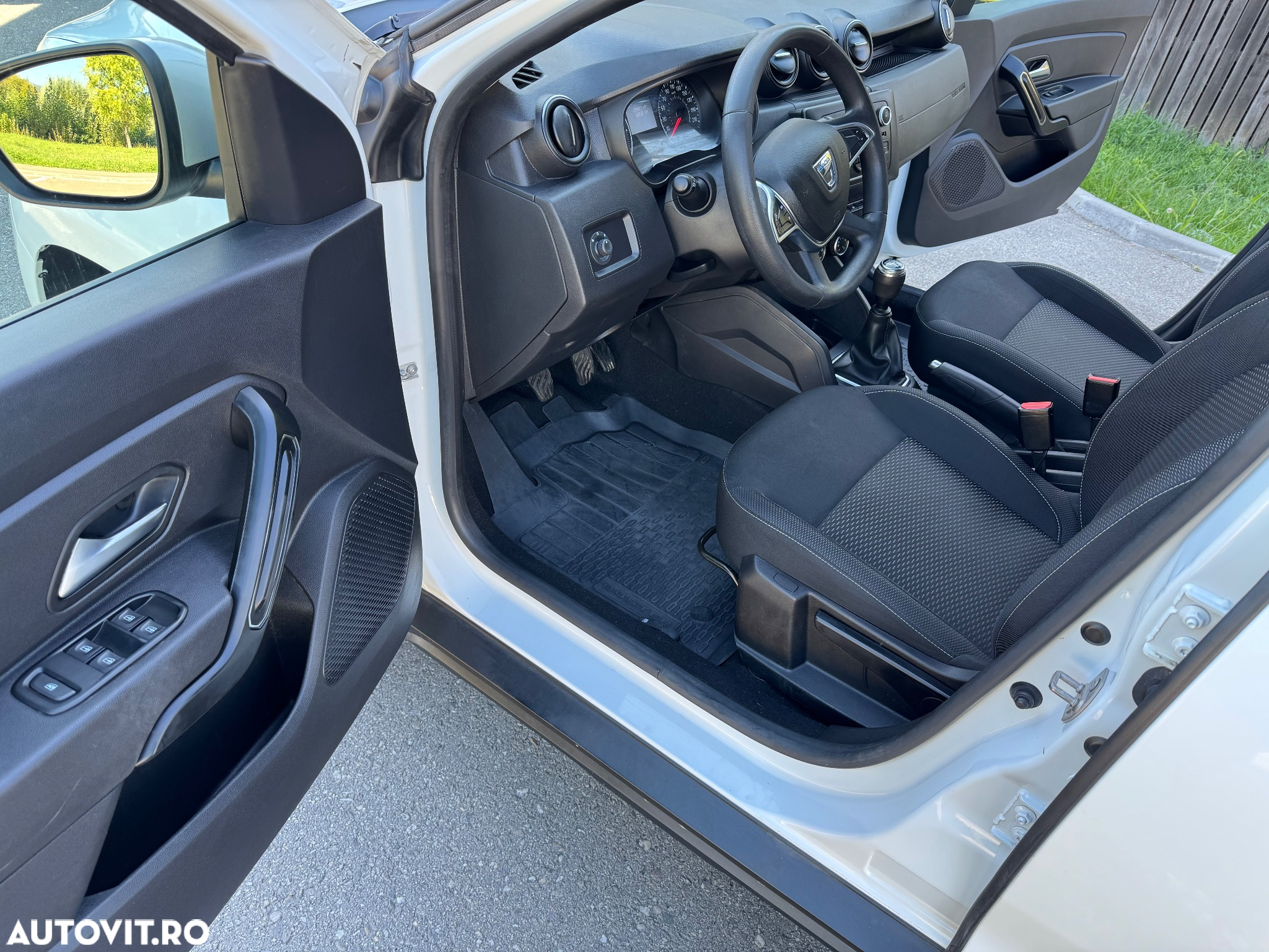 Dacia Duster 1.5 Blue dCi 4WD Prestige jante 16" - 11