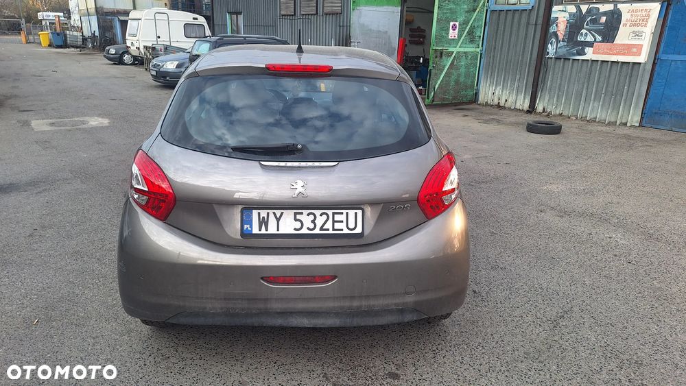 Peugeot 208 82 VTI Active - 1
