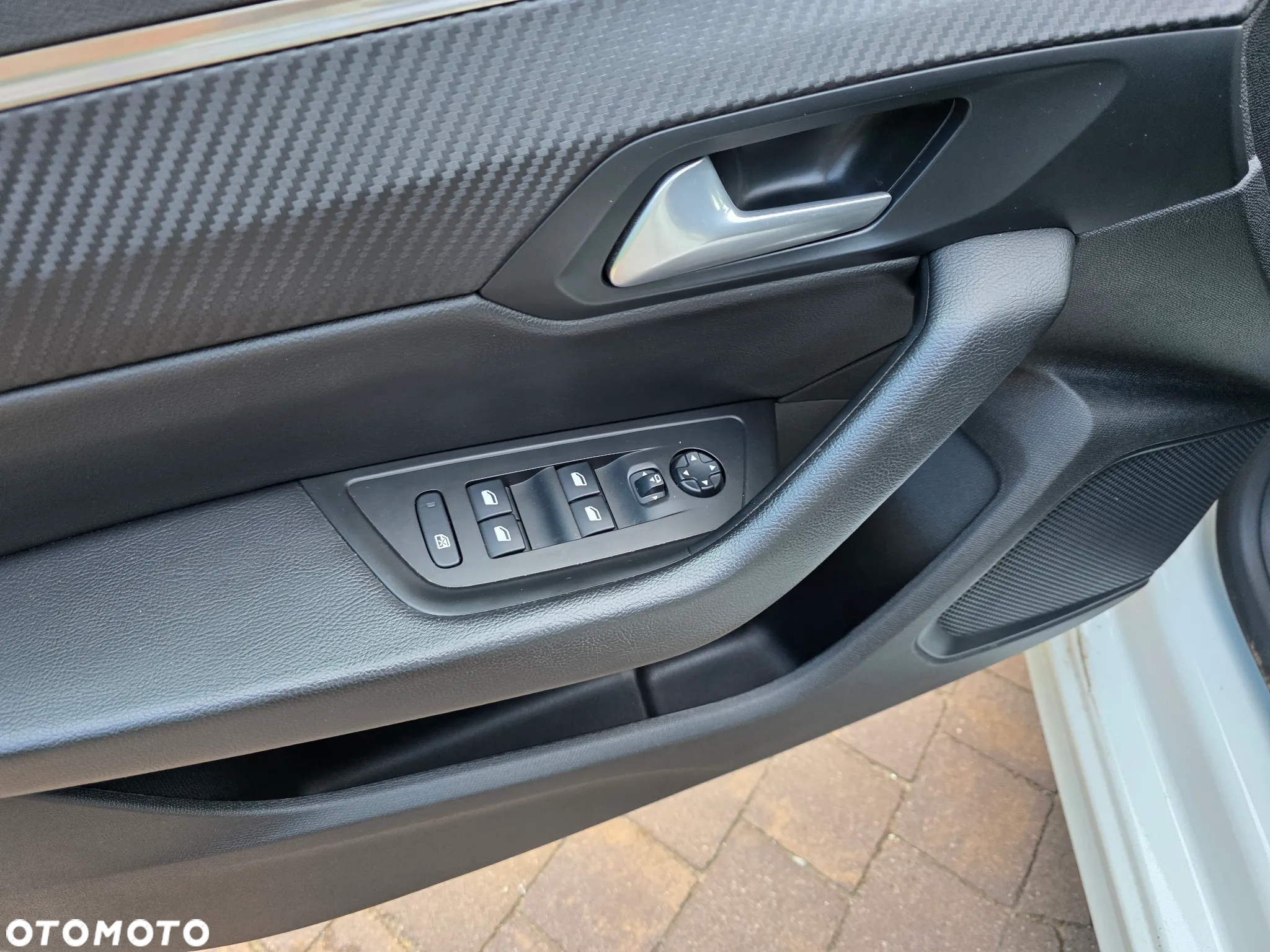 Peugeot 508 1.2 PureTech Allure S&S EAT8 - 9