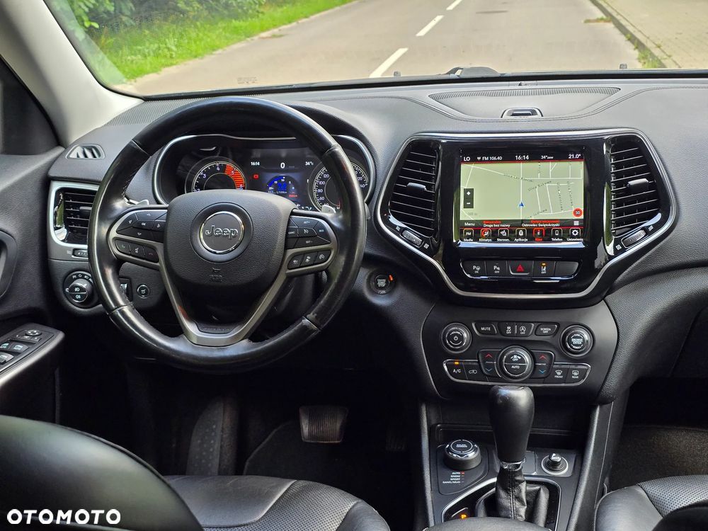 Jeep Cherokee 2.2 MJD Active Drive II Limited - 28