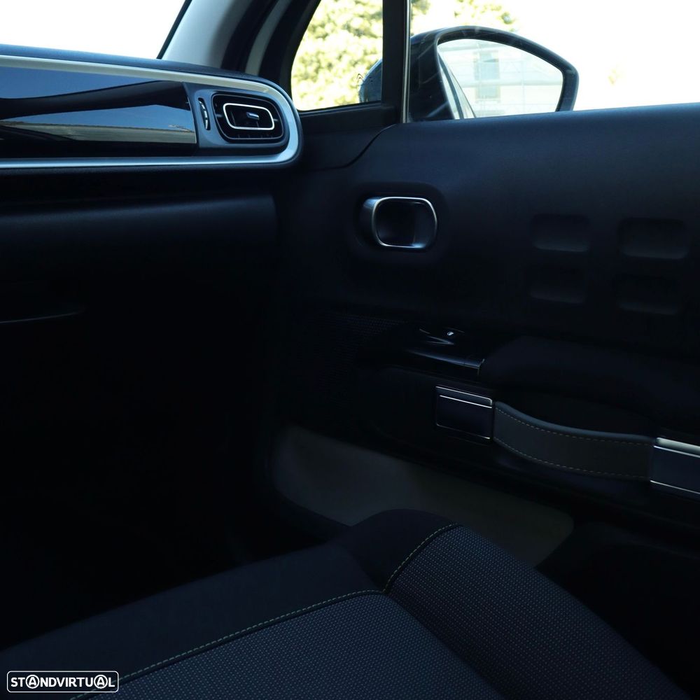 Citroën C3 1.2 PureTech Origins - 19
