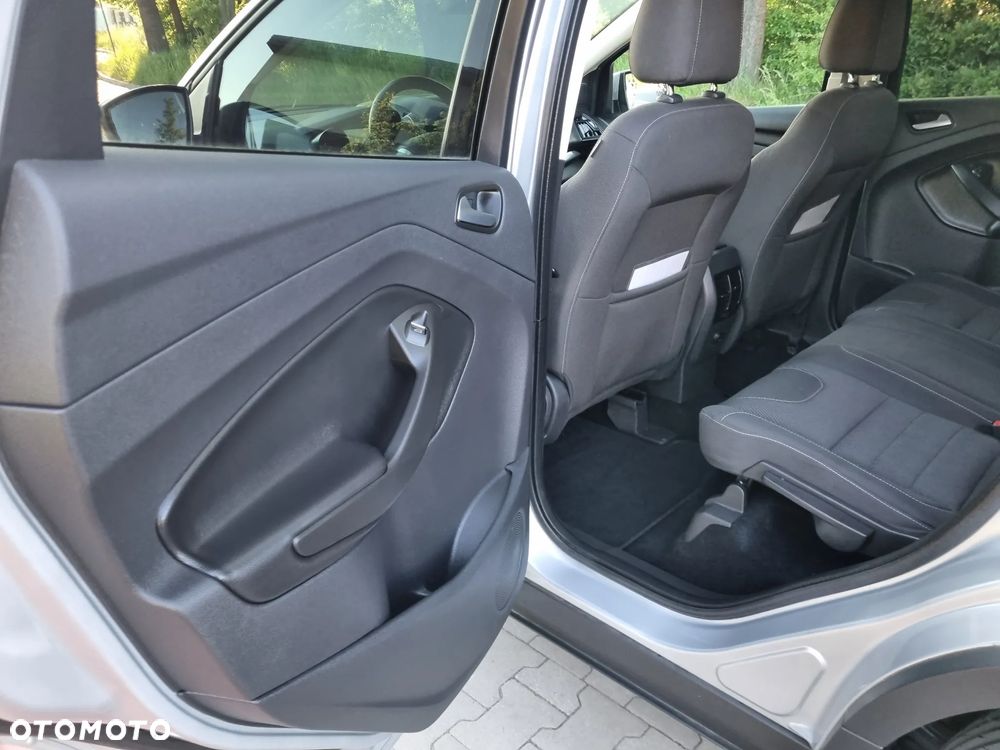 Ford Kuga 2.0 TDCi 4x2 Trend - 29