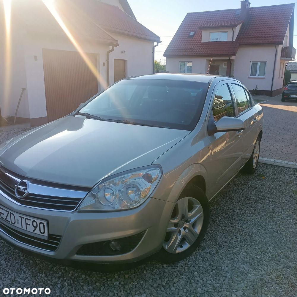 Opel Astra 1.7 CDTI Enjoy - 2