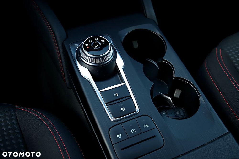 Ford Kuga 2.0 EcoBlue AWD ST-Line X - 31