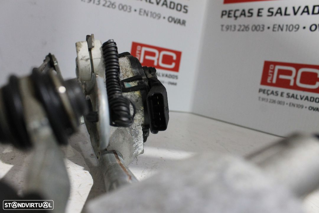 Limpa Para Brisas Nissan Juke - 2