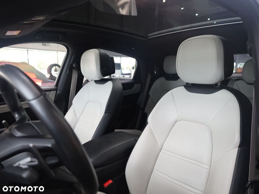 Porsche Cayenne S - 15