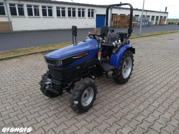 Farmtrac kompakt 26 4WD