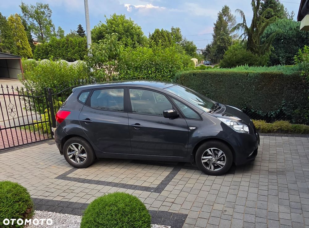Kia Venga 1.6 M - 11