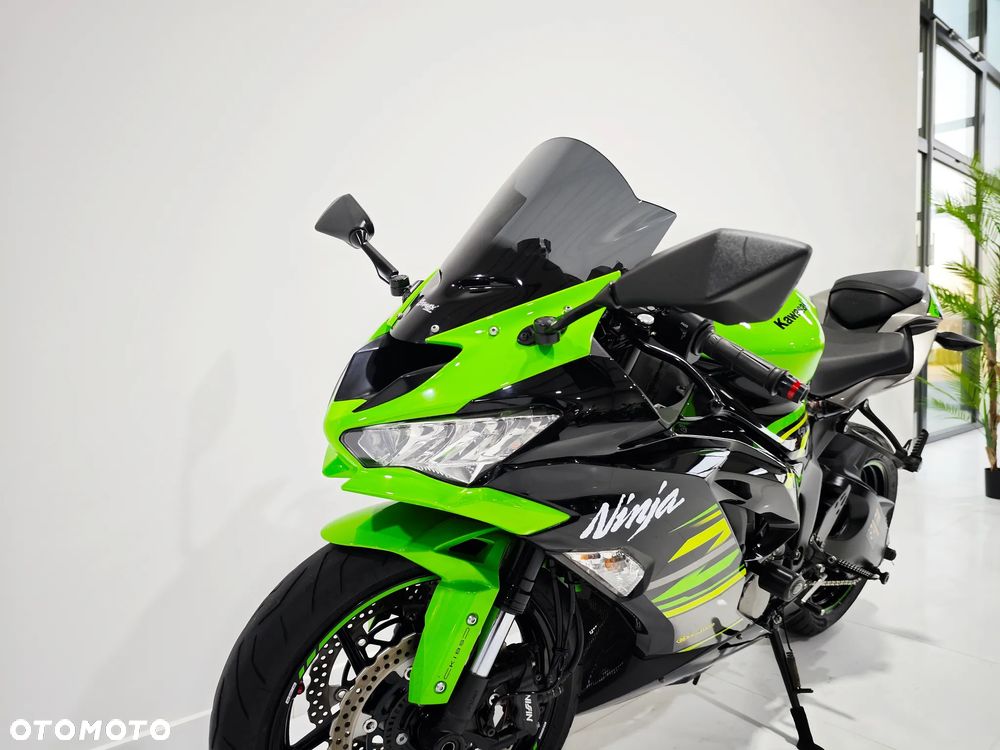 Kawasaki ZX - 18