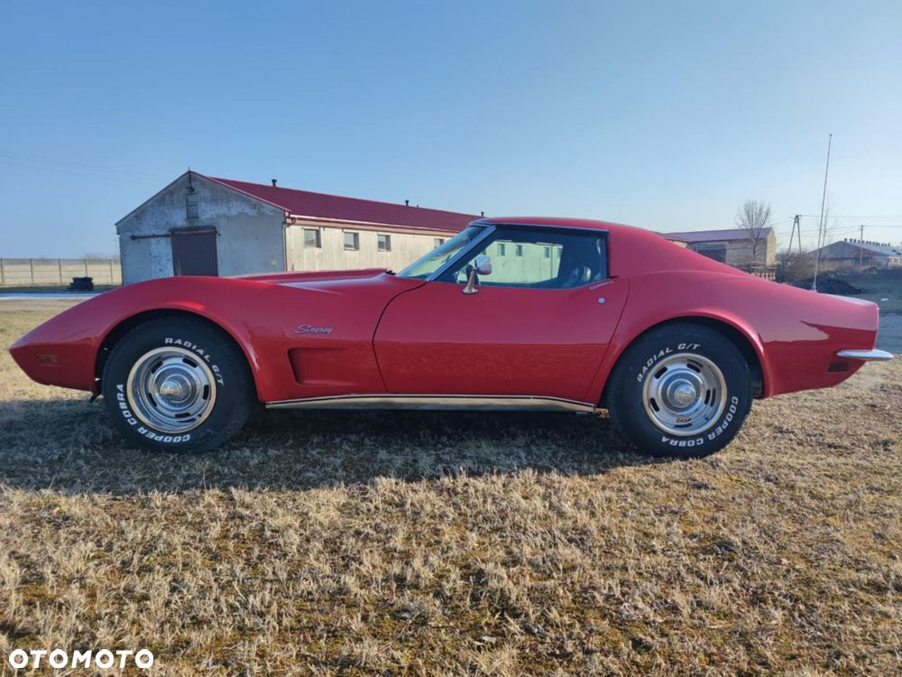 Chevrolet Corvette - 9