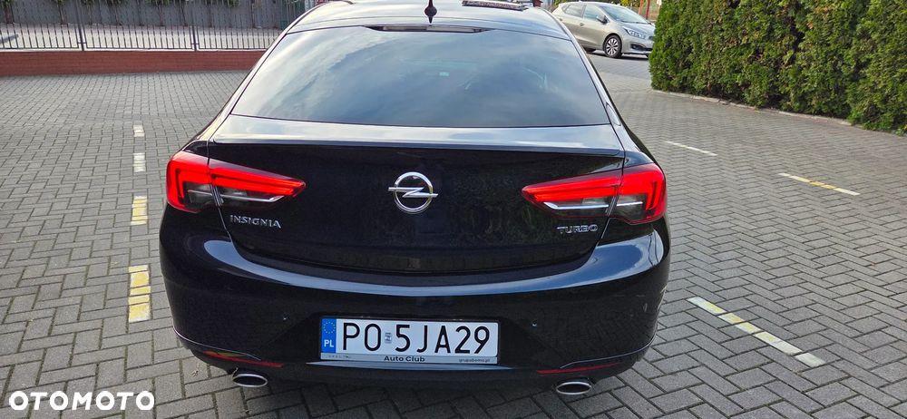 Opel Insignia - 19