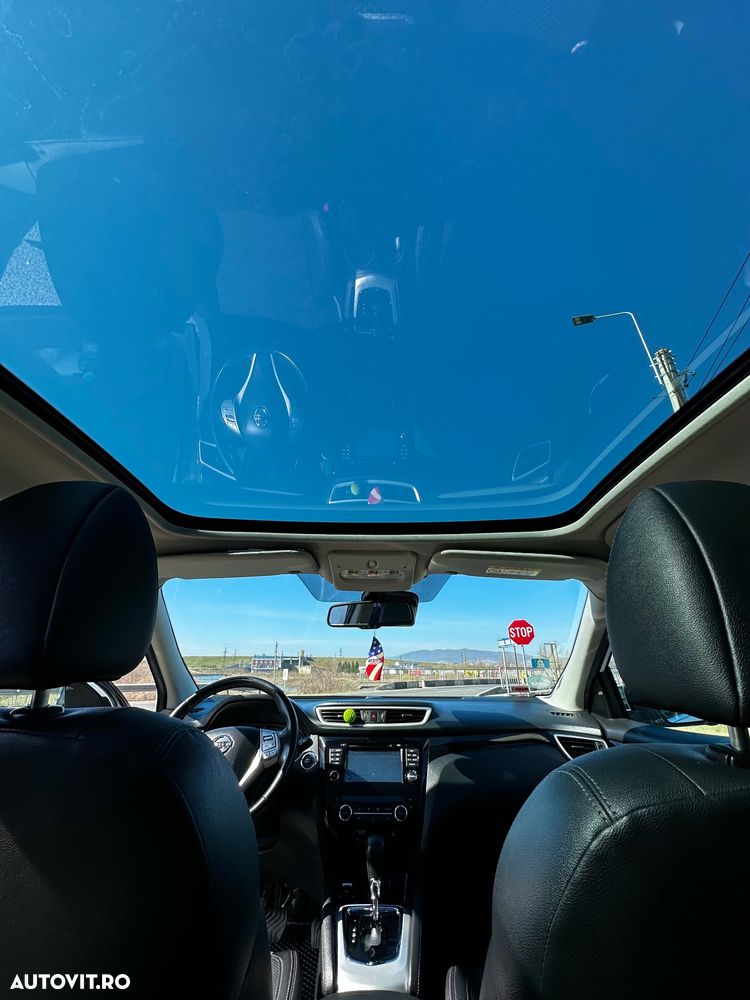 Nissan Qashqai 1.6 DCI Xtronic TEKNA - 6