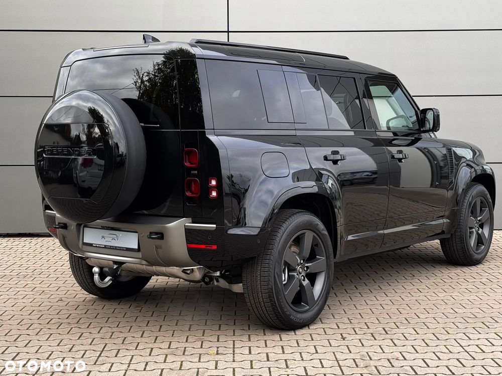 Land Rover Defender 2.0 P300e PHEV X-Dynamic HSE - 4