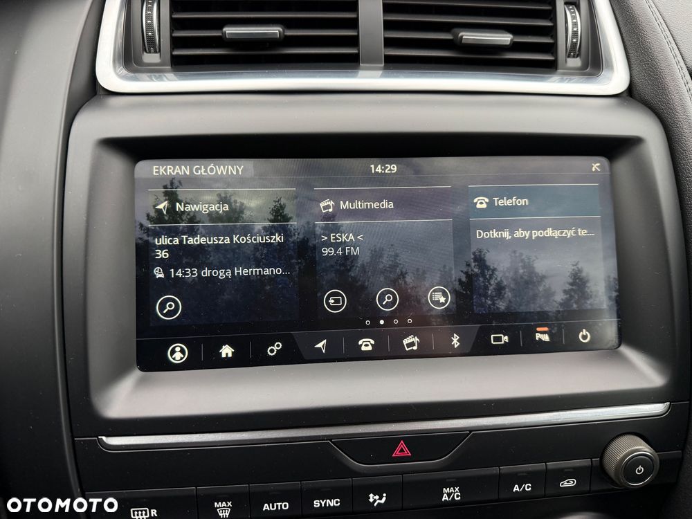 Jaguar E-Pace D150 R-Dynamic SE - 18