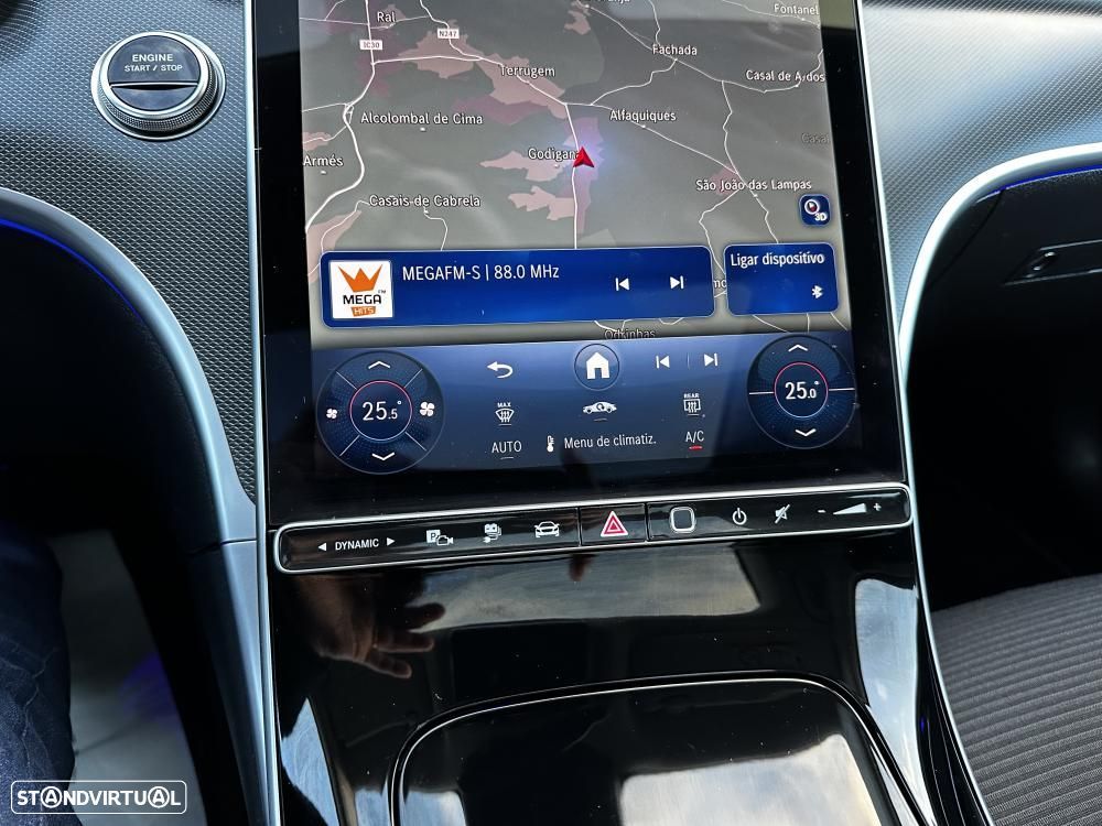 Mercedes-Benz C 300 e T 9G-TRONIC Avantgarde - 38