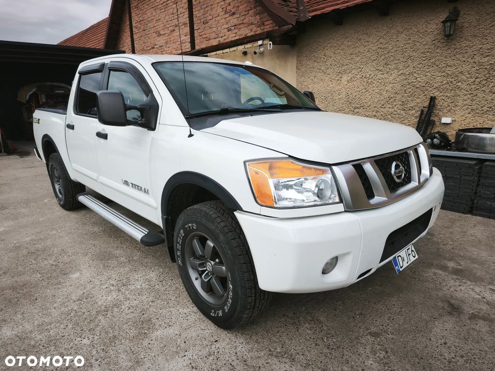 Nissan Titan 5.6 V8 SE Crew Cab - 1