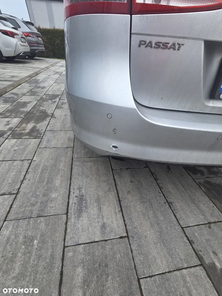 Volkswagen Passat 1.6 TDI Trendline - 8