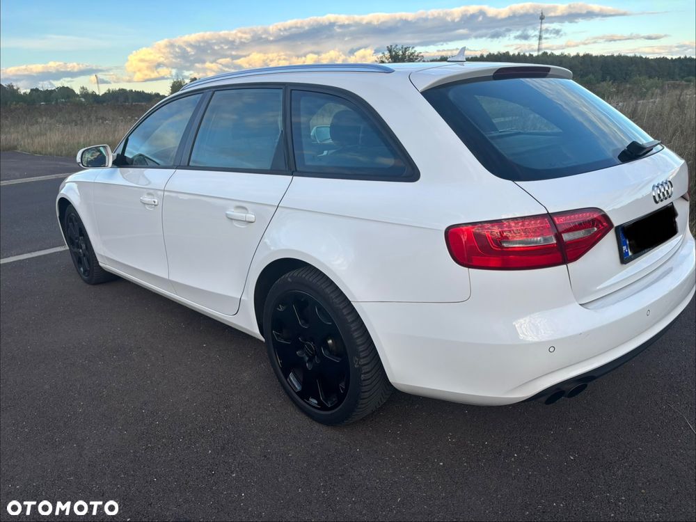 Audi A4 Avant - 19
