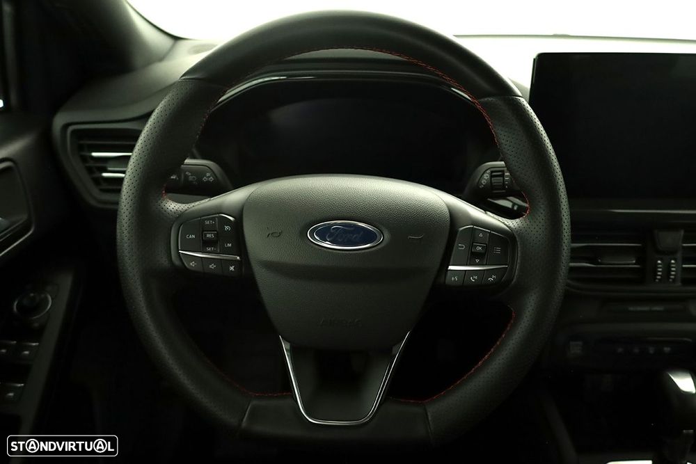Ford Focus SW 1.0 EcoBoost MHEV ST-Line X - 15