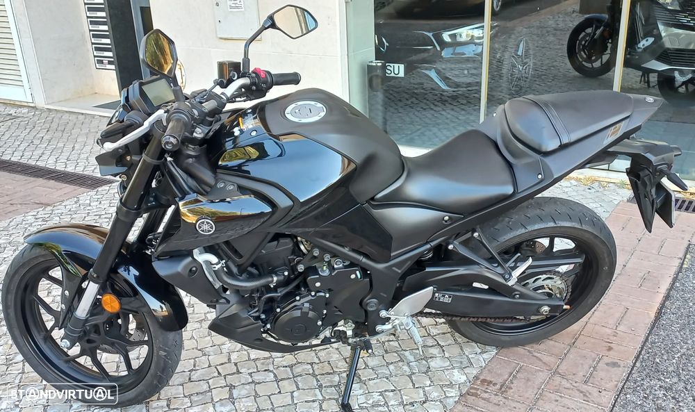 Yamaha MT-03 - 2