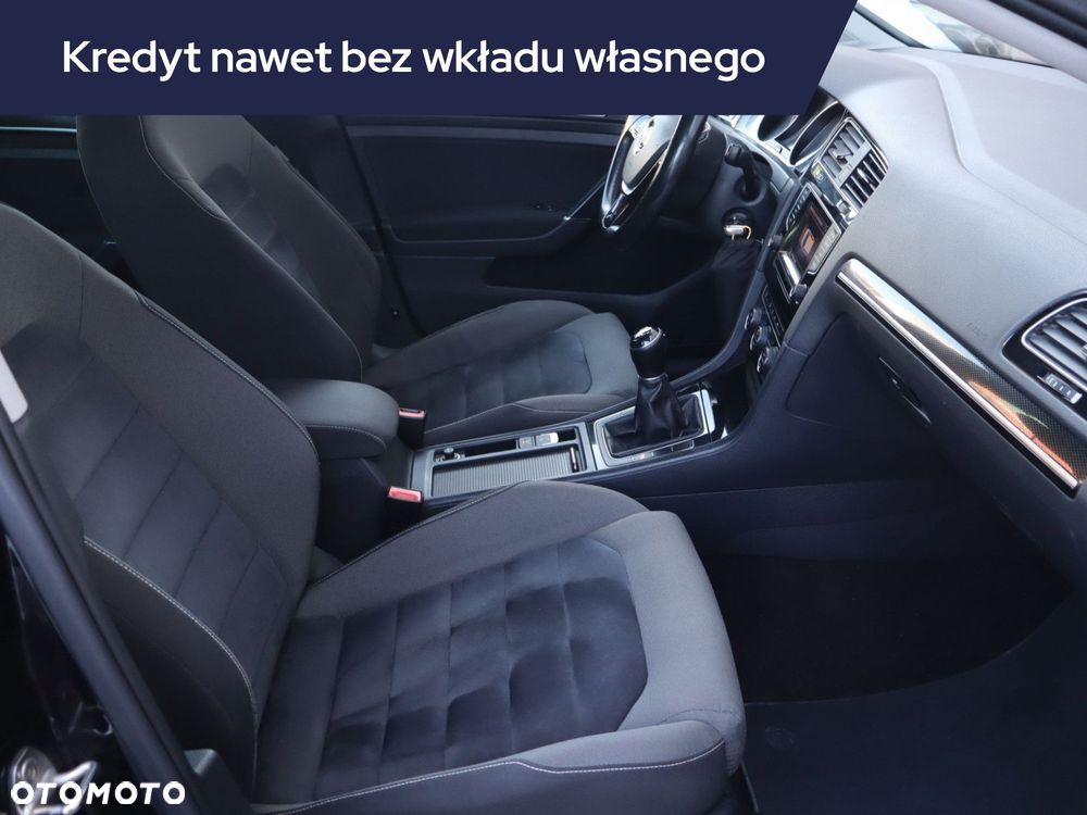 Volkswagen Golf Variant - 11