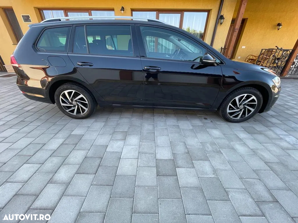 Volkswagen Golf 1.6 TDI SCR DSG Join - 7
