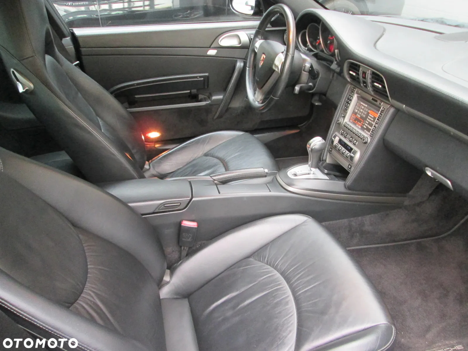 Porsche 911 Carrera Tiptronic S - 3