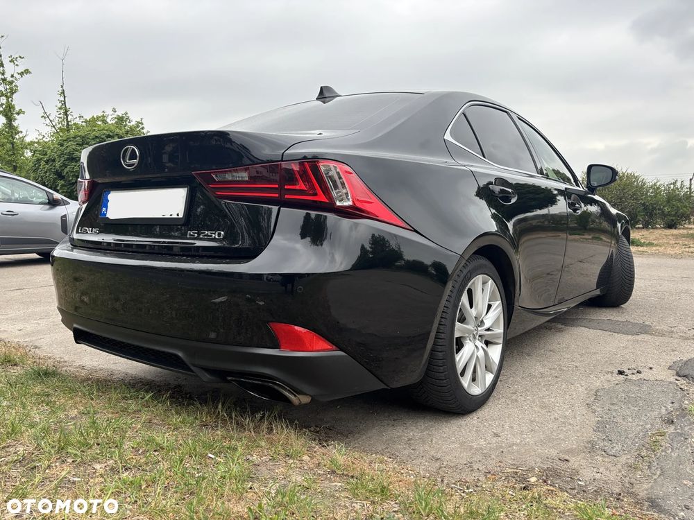 Lexus IS 250 Prestige - 16
