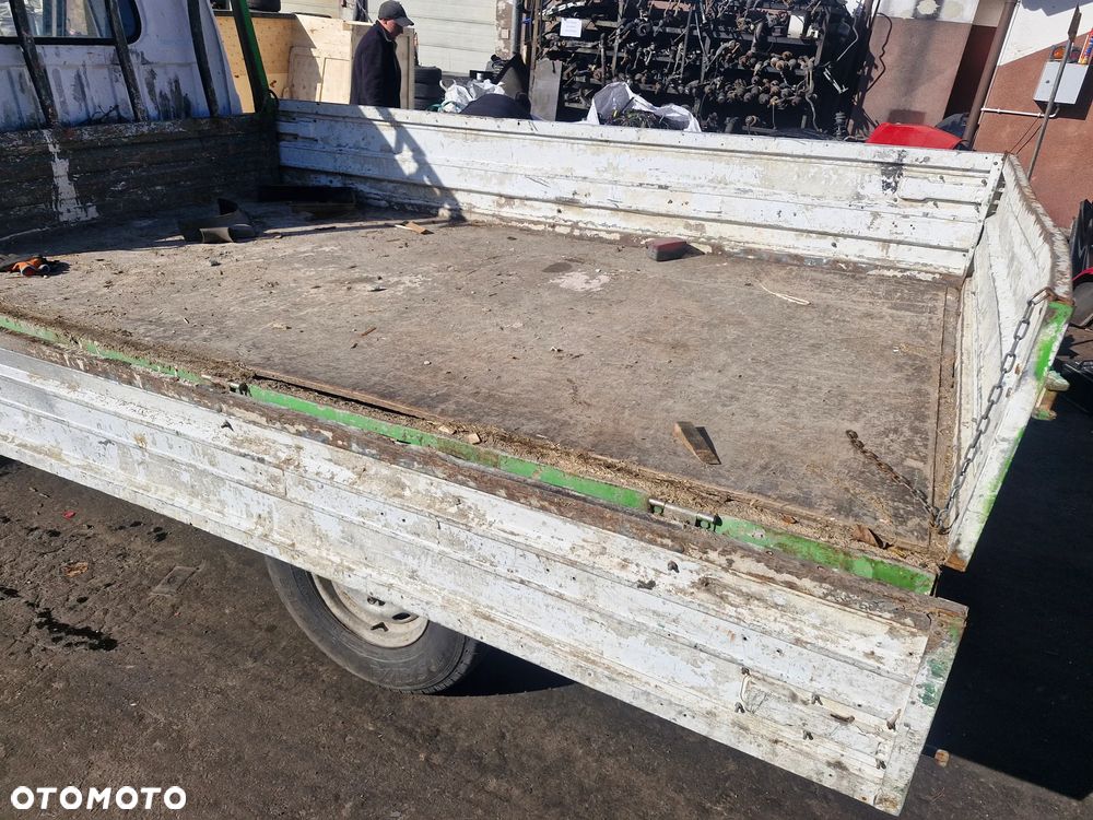 Kia CERES : Kia CERE pojazd na części: maska, zderzak, drzwi, szyby, lusterka, chłodnica.... - 15