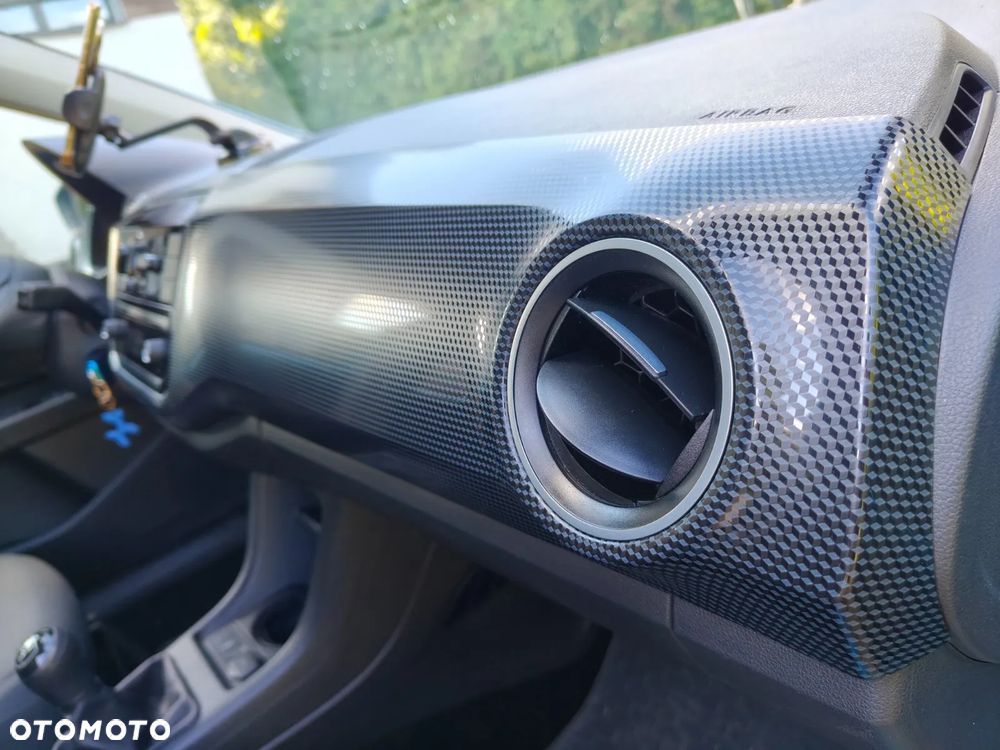 Volkswagen up! 1.0 move - 6