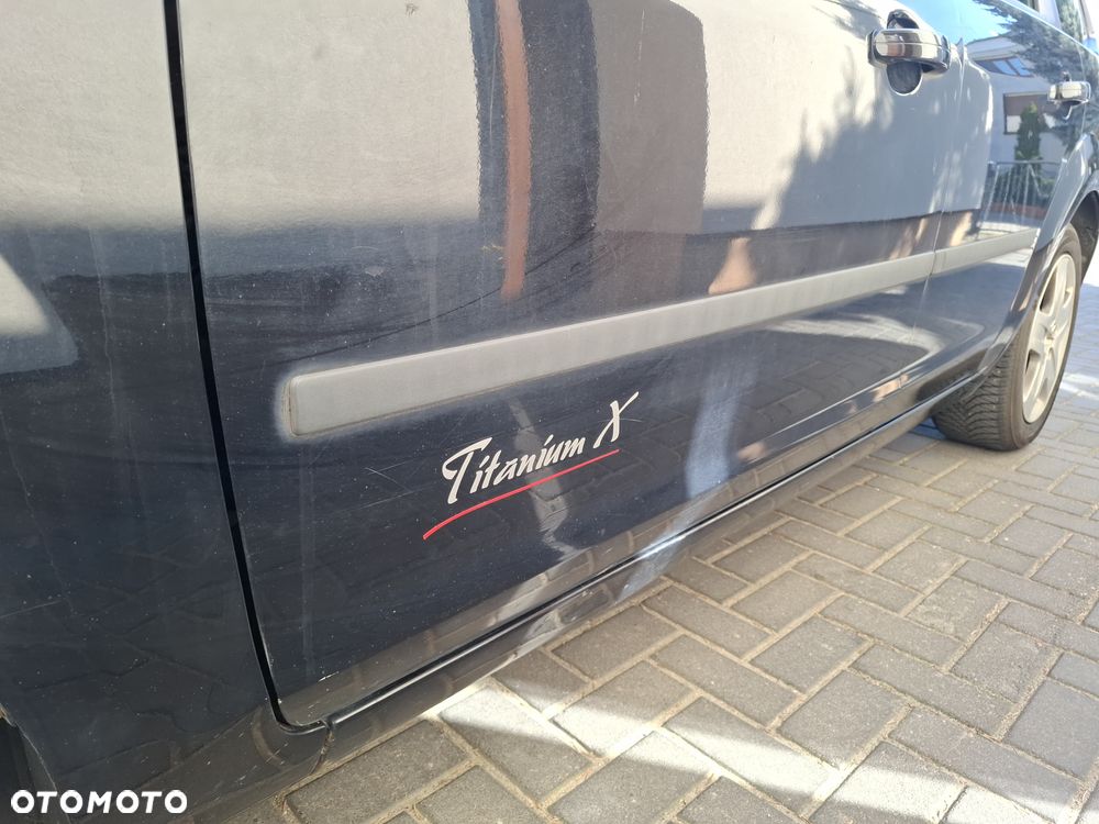 Ford Focus 2.0 16V Titanium - 8