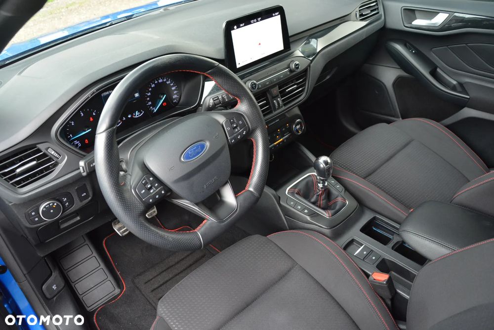 Ford Focus 2.0 EcoBlue ST-Line - 37