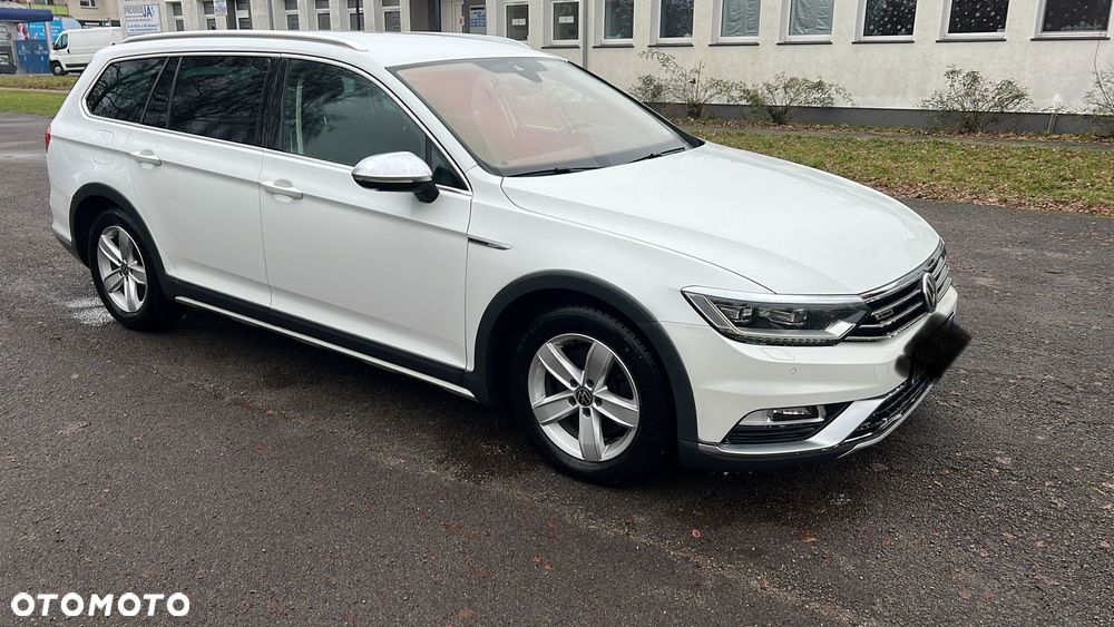 Volkswagen Passat 2.0 TDI SCR DSG Highline - 1