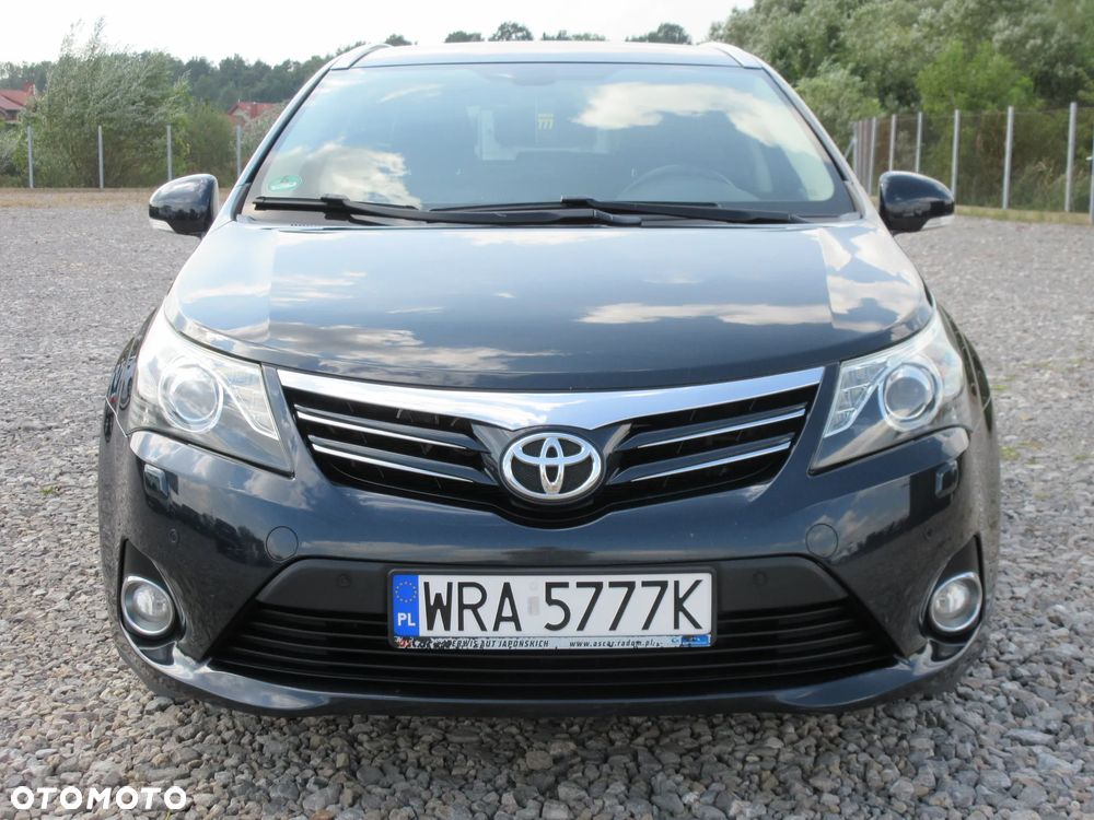 Toyota Avensis 2.0 D-4D Executive - 2