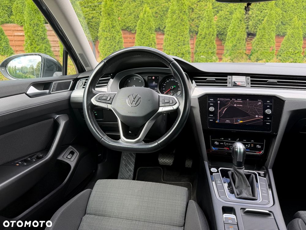 Volkswagen Passat Variant 2.0 TDI SCR DSG Business - 25
